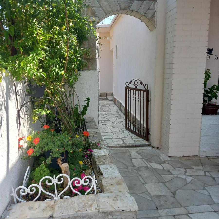 Villa Kuca Za Odmor Skalina - Sea View Splitska Exterior foto
